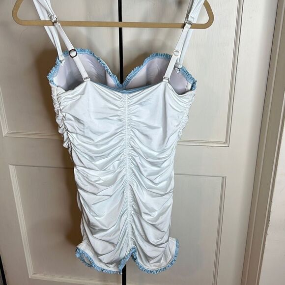 Alice in Wonderland Ruched one Piece Bikini Plus Size 14 D/DD New - Picture 6 of 6